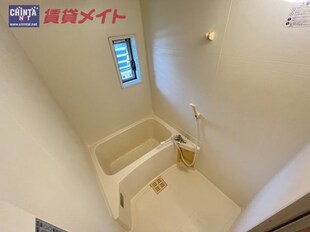 川合高岡駅 徒歩47分 2階の物件内観写真